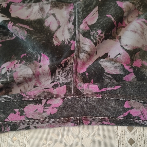 Lululemon Align Pant II 25"Floral Illusion Ice Grey Multi, 8 - Picture 12 of 12